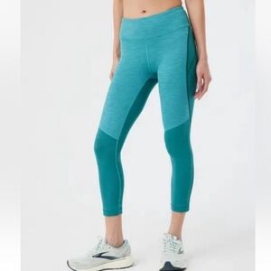NWT Outdoor Voices TechSweat 3/4 Leggings Size XXS
